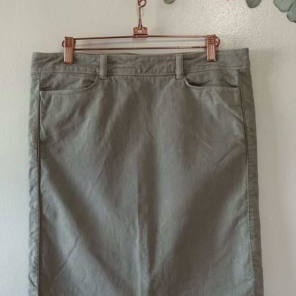 Philosophy by Alberta Ferretti Zipper Detail Denim Mini Skirt, Beige/Taupe, US 8 - Picture 2 of 11